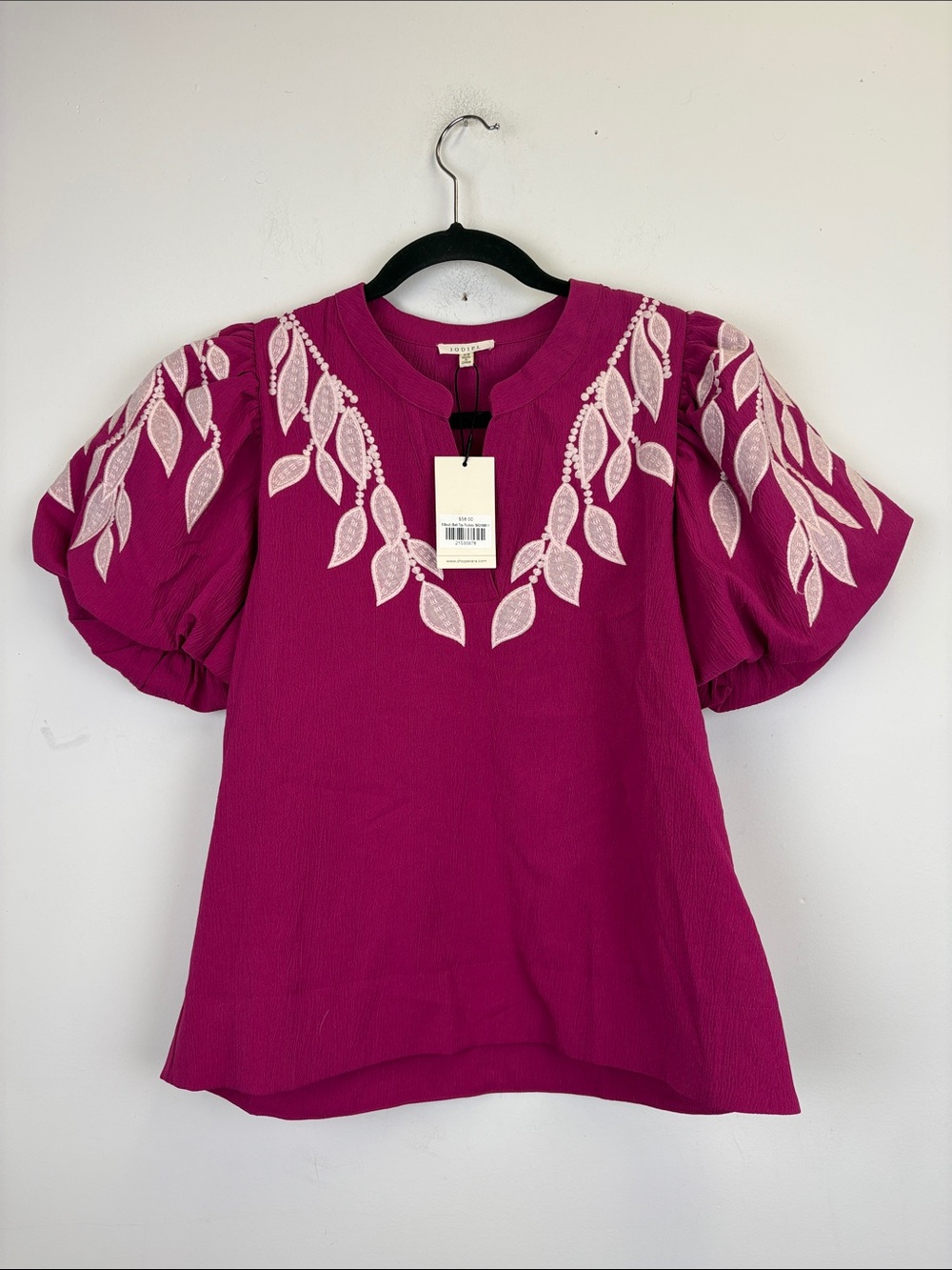 Jodifl Gwen Embroidered Pink Puff Sleeve Top Pink Leaf Embroidery Size XS NWT
